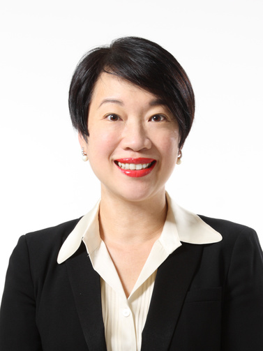 Simone Lee